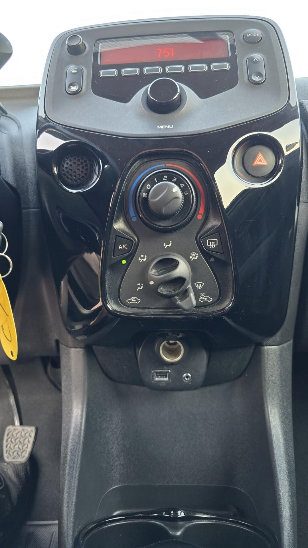 Citroen C1 CITROEN C1 1.0 BENZINA 2022