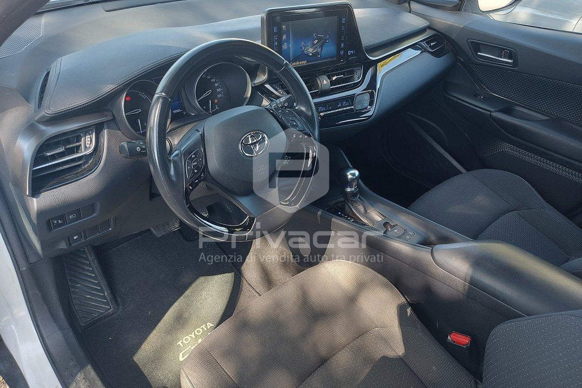 TOYOTA C-HR 1.8 Hybrid E-CVT Active