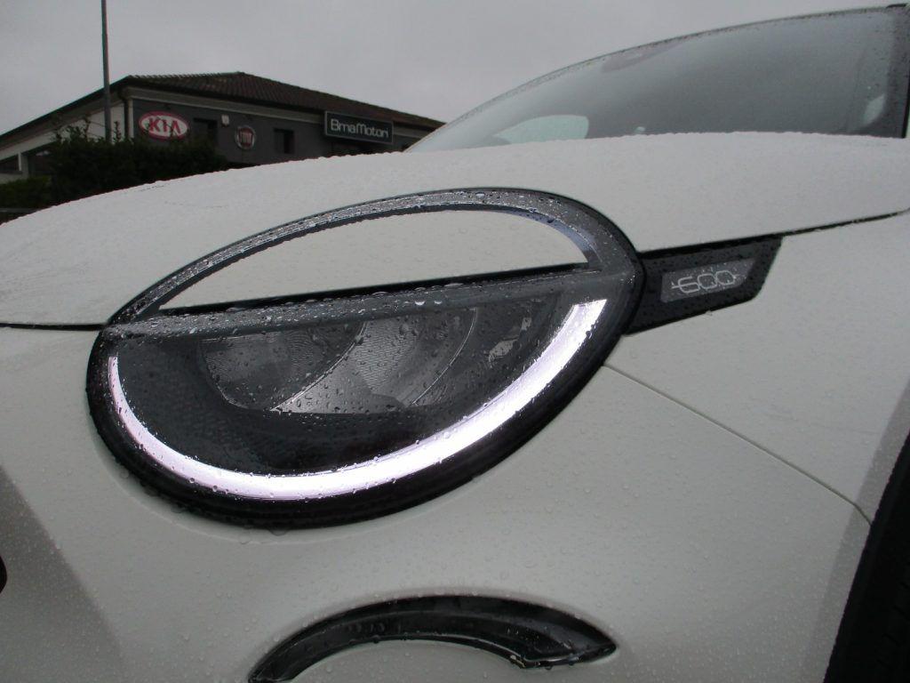 Fiat 600 Hybrid DCT MHEV Camera/Led/Sensori Park