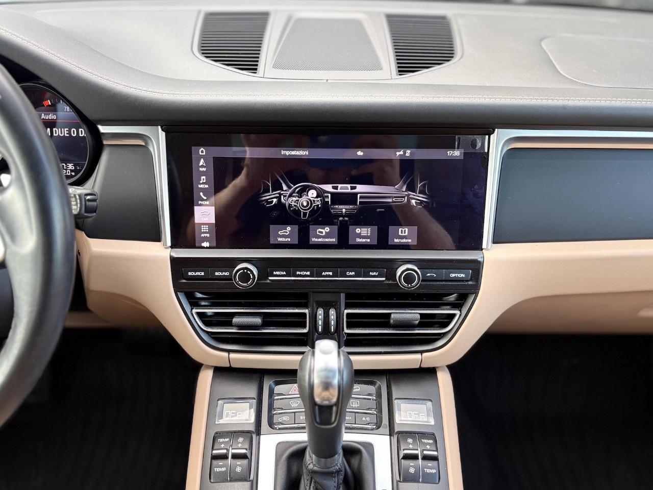 Porsche Macan 2.0 Benzina 245CV E6 - 2021