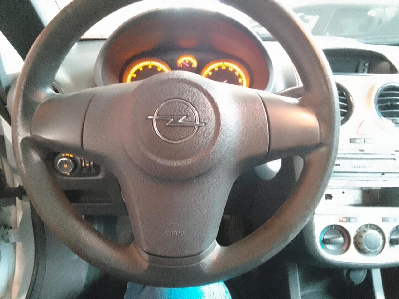 Opel Corsa 1.0 12V 5 porte Club OK NEO