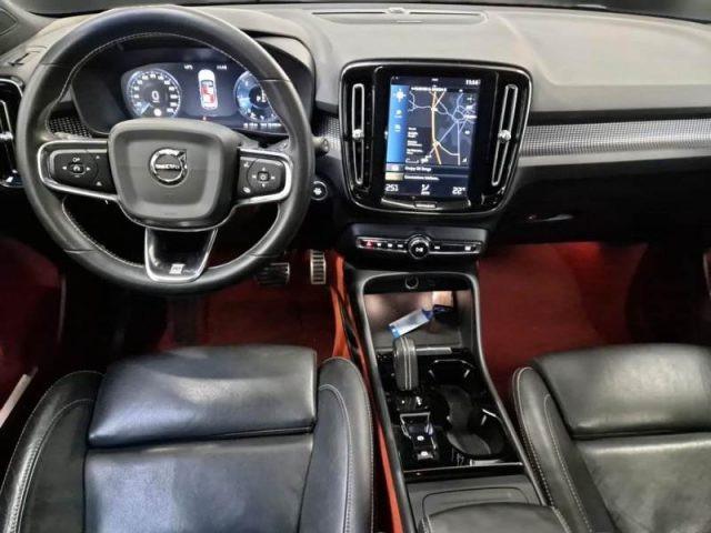 VOLVO XC40 D3 AWD Geartronic R-design