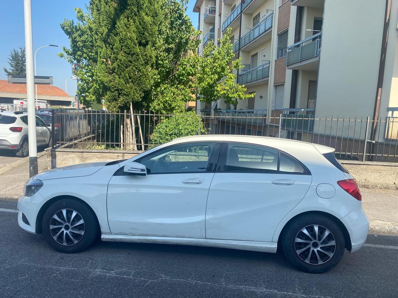 Mercedes-benz A 180 CDI Executive ok per neo patentati