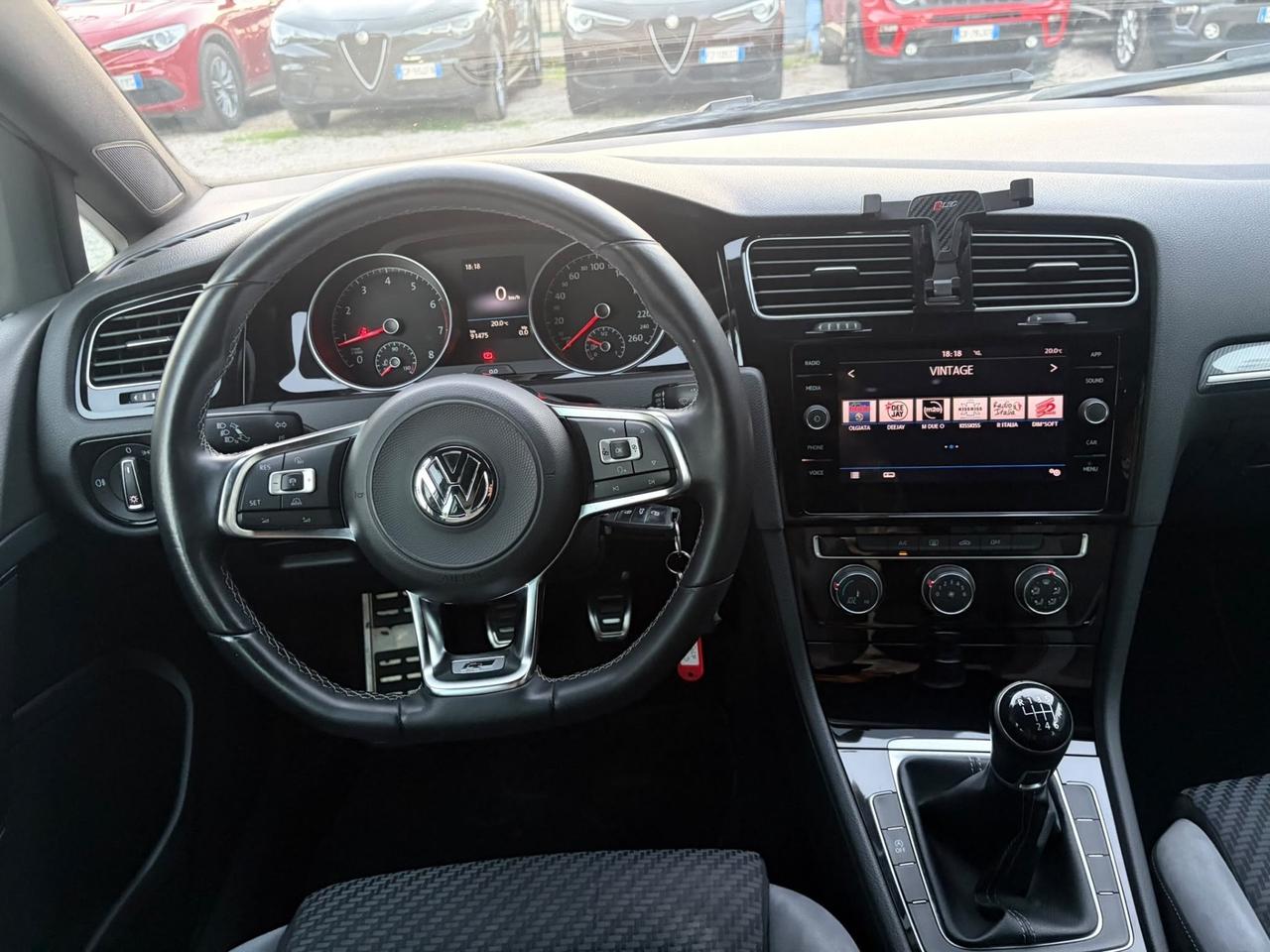 Volkswagen Golf 1.4 TSI R-Line Executive BlueMotion Technology
