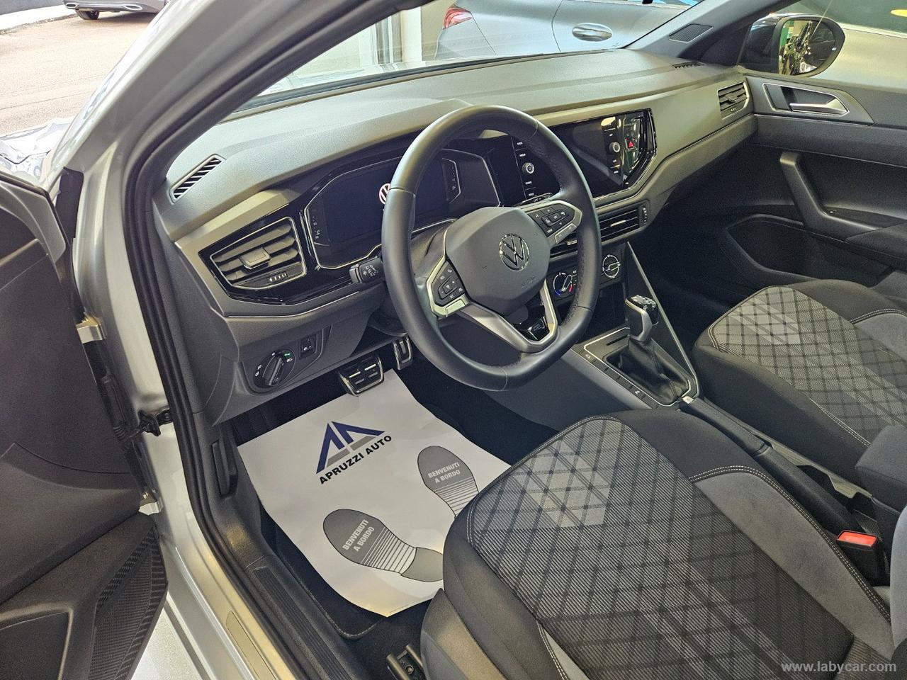 VOLKSWAGEN Taigo 1.0 TSI 110 CV DSG R-Line