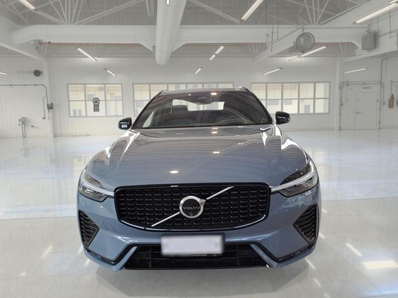 VOLVO XC60 B4 D AWD AUTOMATICO ULTIMATE DARK SUV