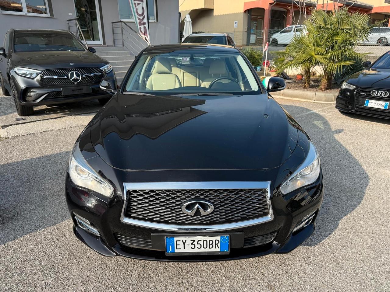 Infiniti Q50 2.2 diesel AT Premium Executive
