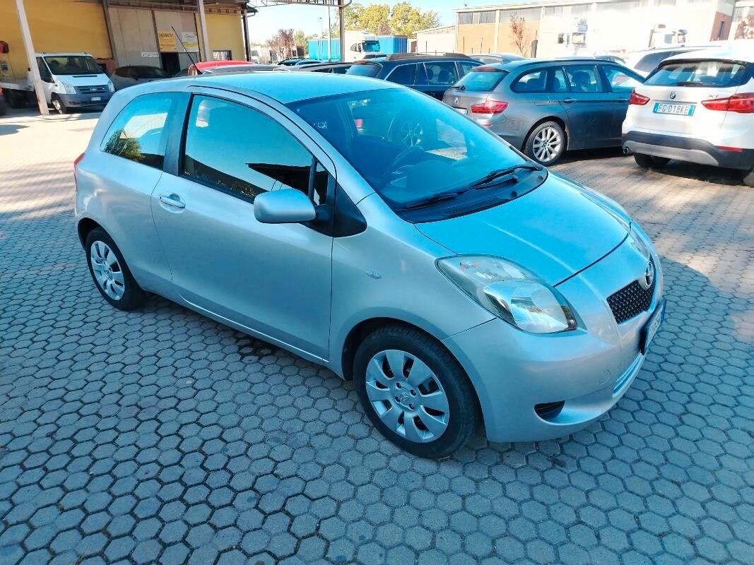 Toyota Yaris 3 Porte 1.0 Sol 3p