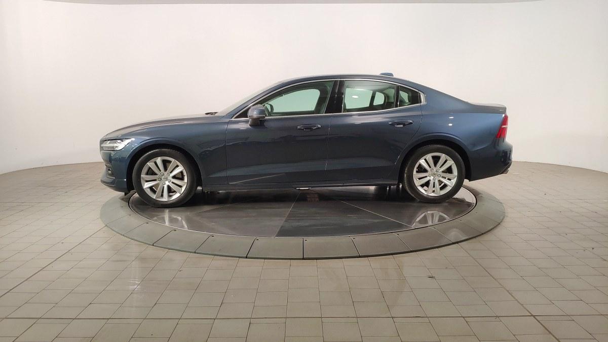 VOLVO S60 B4 Mild Hybrid Geartronic Momentum Business Pro