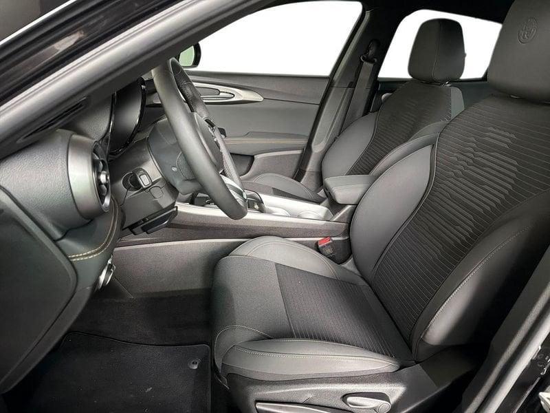 Alfa Romeo Tonale 1.6 Diesel 130cv TCT6 Sprint Van