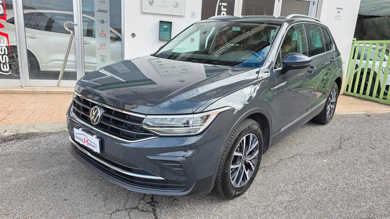 Volkswagen Tiguan 2.0 TDI 150 CV SCR DSG Elegance