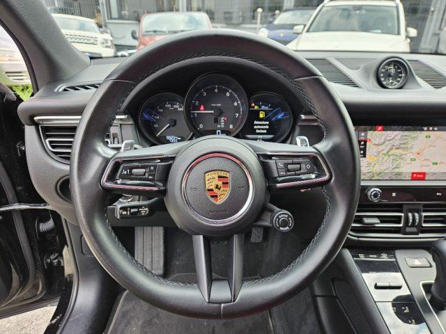 PORSCHE Macan 2.0