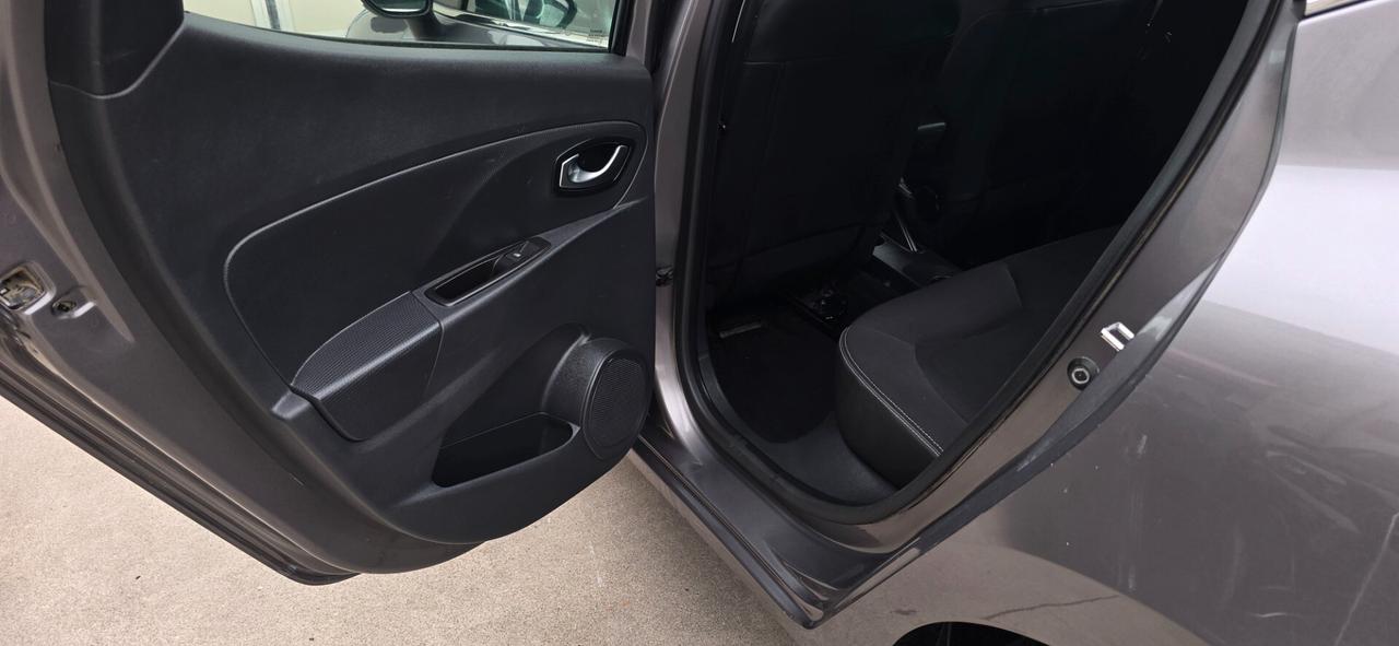 Renault Clio dCi 8V 90CV EDC Start&Stop 5 porte Energy Intens