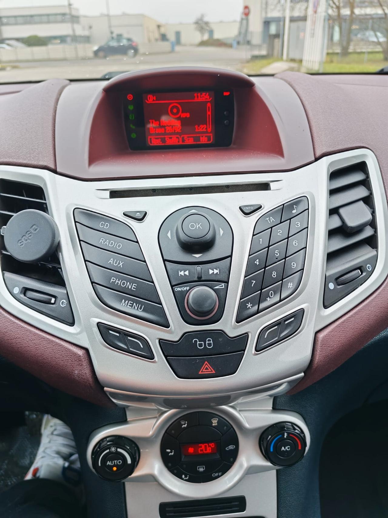 Ford Fiesta 1.2 82CV 3 porte Titanium