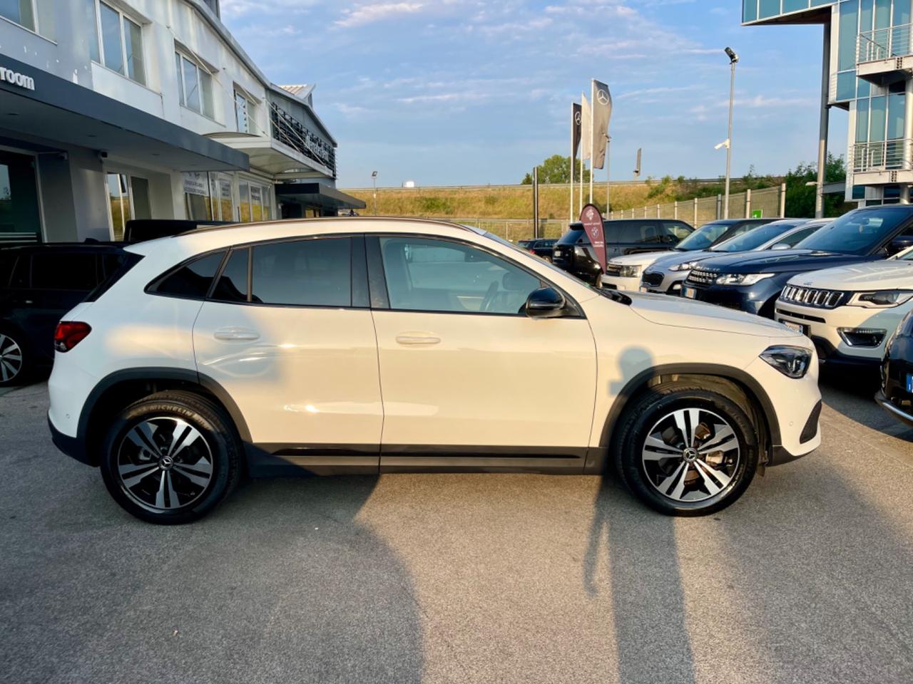 Mercedes-benz GLA 200 GLA 220 d Automatic Sport Plus