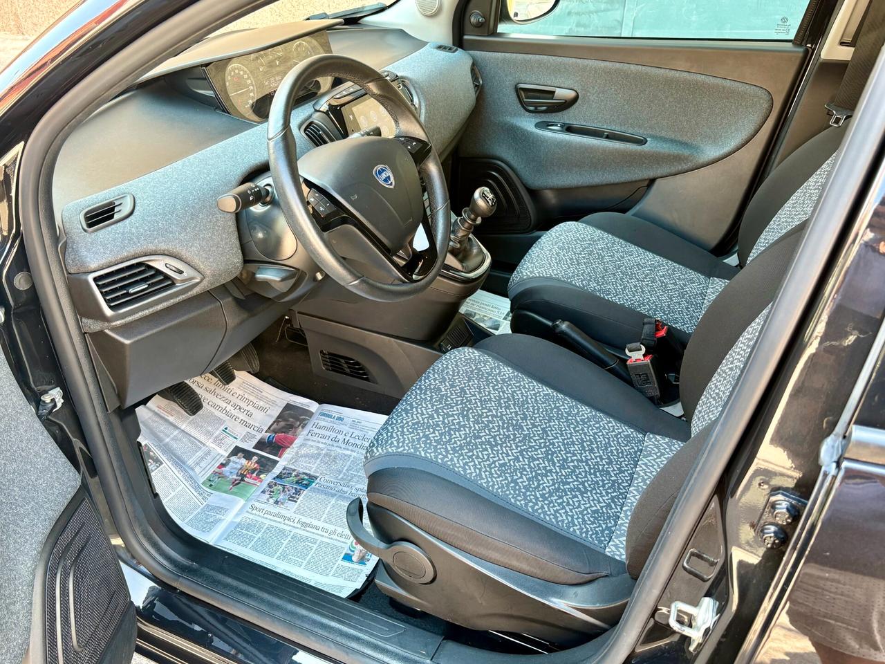 Lancia ypsilon 1.0 hybrid “SEMINUOVA-53.000KM”-‘22