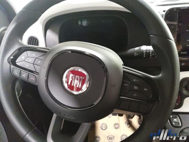 FIAT Pandina 1.0 65cv Hybrid CROSS