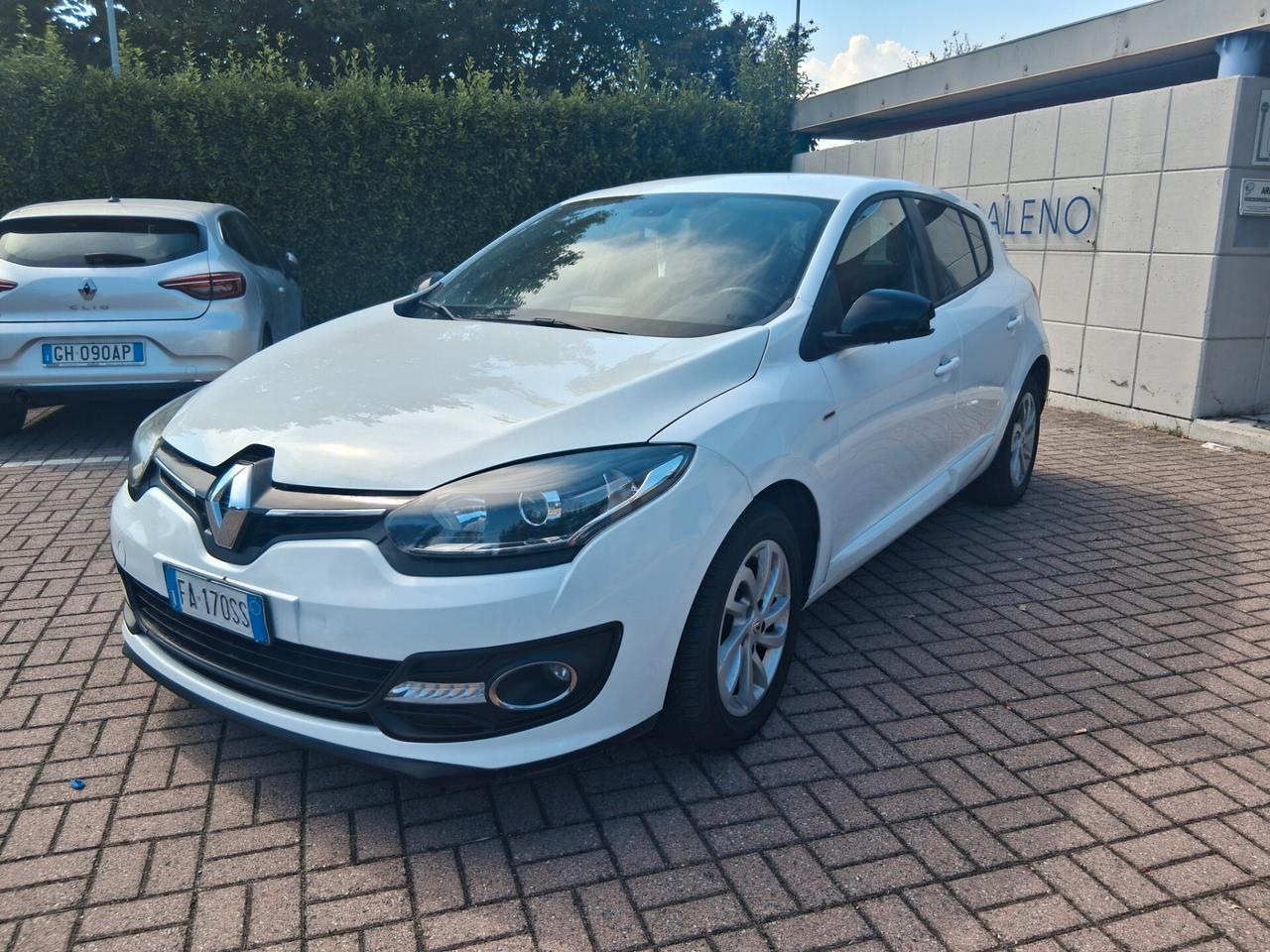 CELL 320 147 1147 WUATSAPP 3276540940. Megane Mégane 1.5 dCi 95CV SporTour Limited
