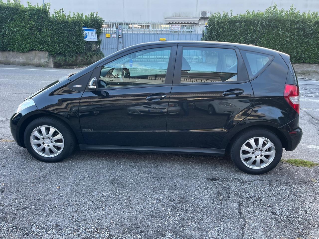 Mercedes-benz A 160 CDI BlueEFFICIENCY Executive