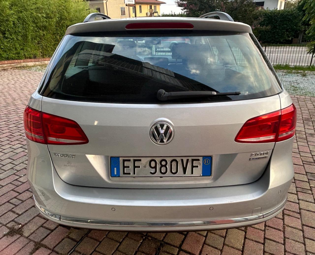 Volkswagen Passat SW 2.0 TDI 103KW 2011