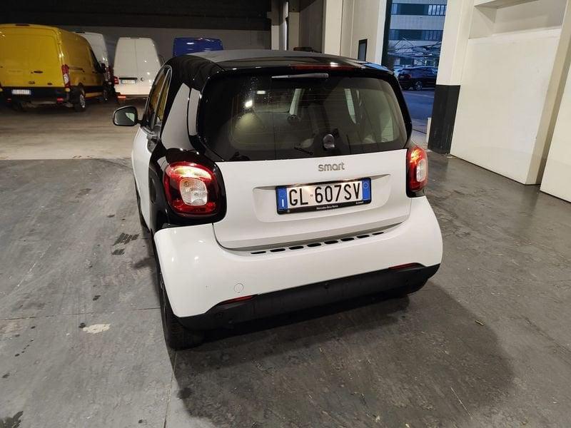 smart fortwo fortwo EQ Passion