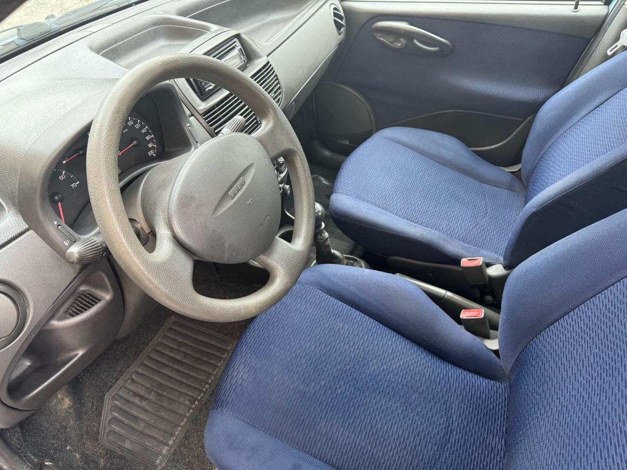 Fiat Punto 1.2 5 porte Dynamic - NEOPATENTATI