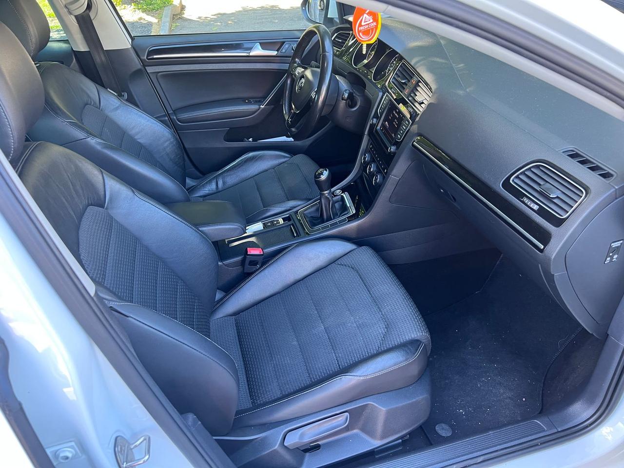 Volkswagen Golf VW Golf 1.6 TDI BlueMotion #10851