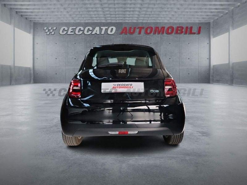 FIAT 500e 500e 23,65 kWh Action