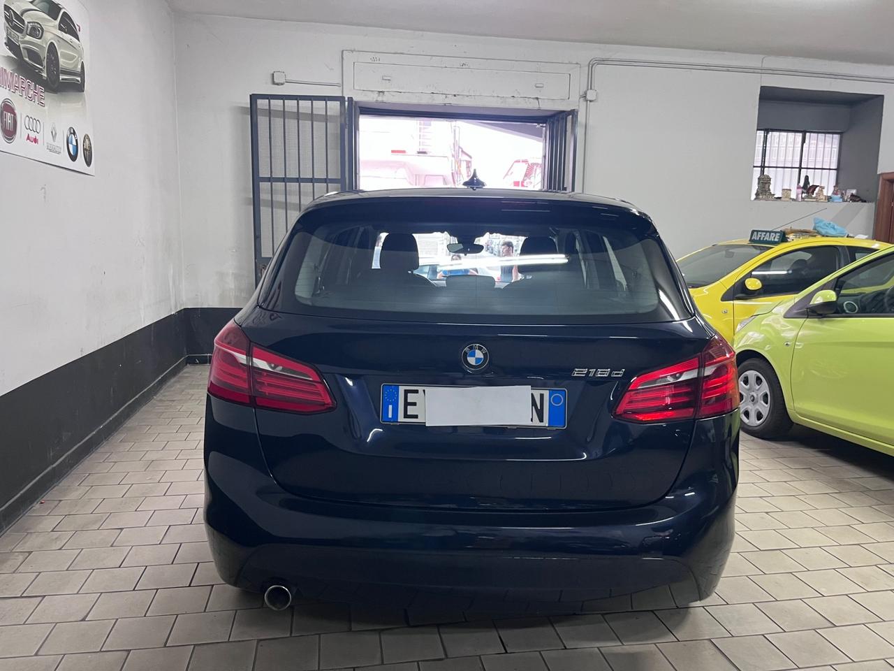 Bmw 2er Active Tourer 218d Luxury full