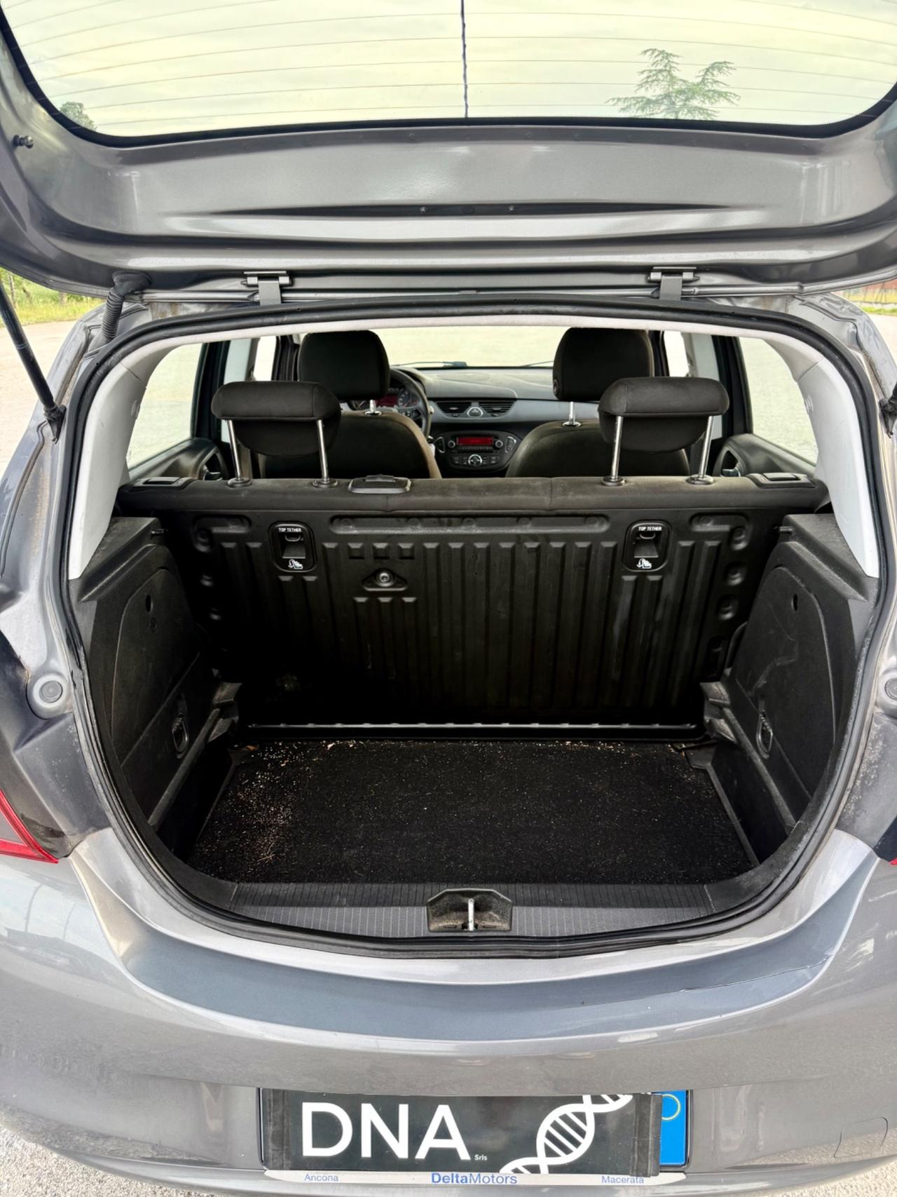 Opel Corsa Bi-fuel 1.4 GPL EURO6B Neopatentati