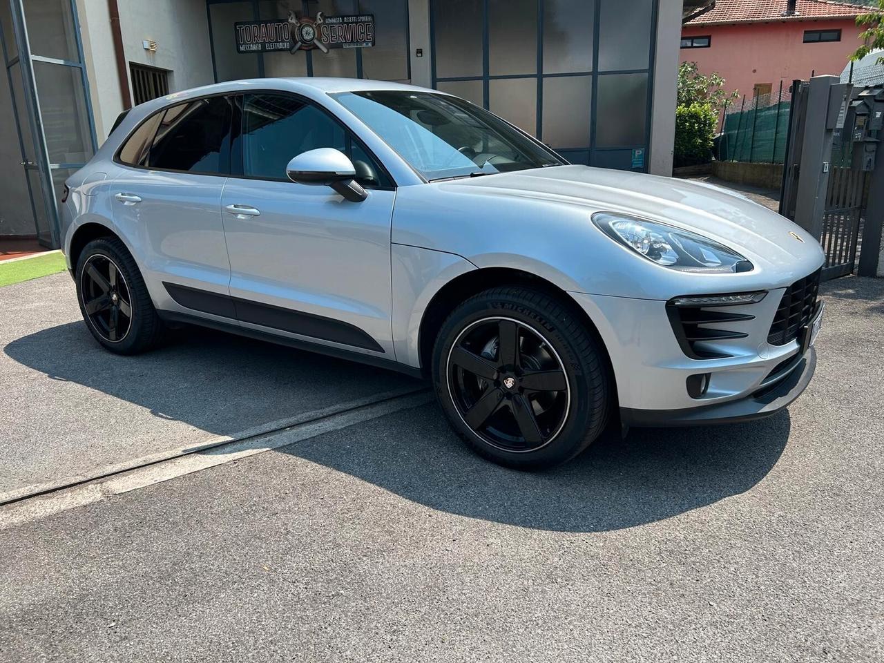PORSCHE Macan 2.0 Benzina 252 CV KW 185