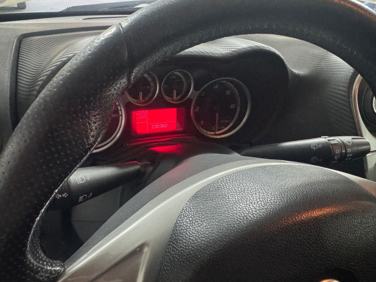 Alfa Romeo MiTo 1.6 JTDm 16V Distinctive Sport Pack