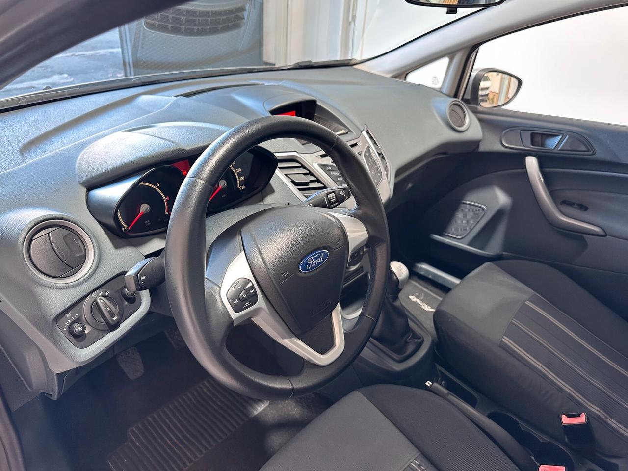 Ford Fiesta 1.2 82 CV 5 porte Titanium