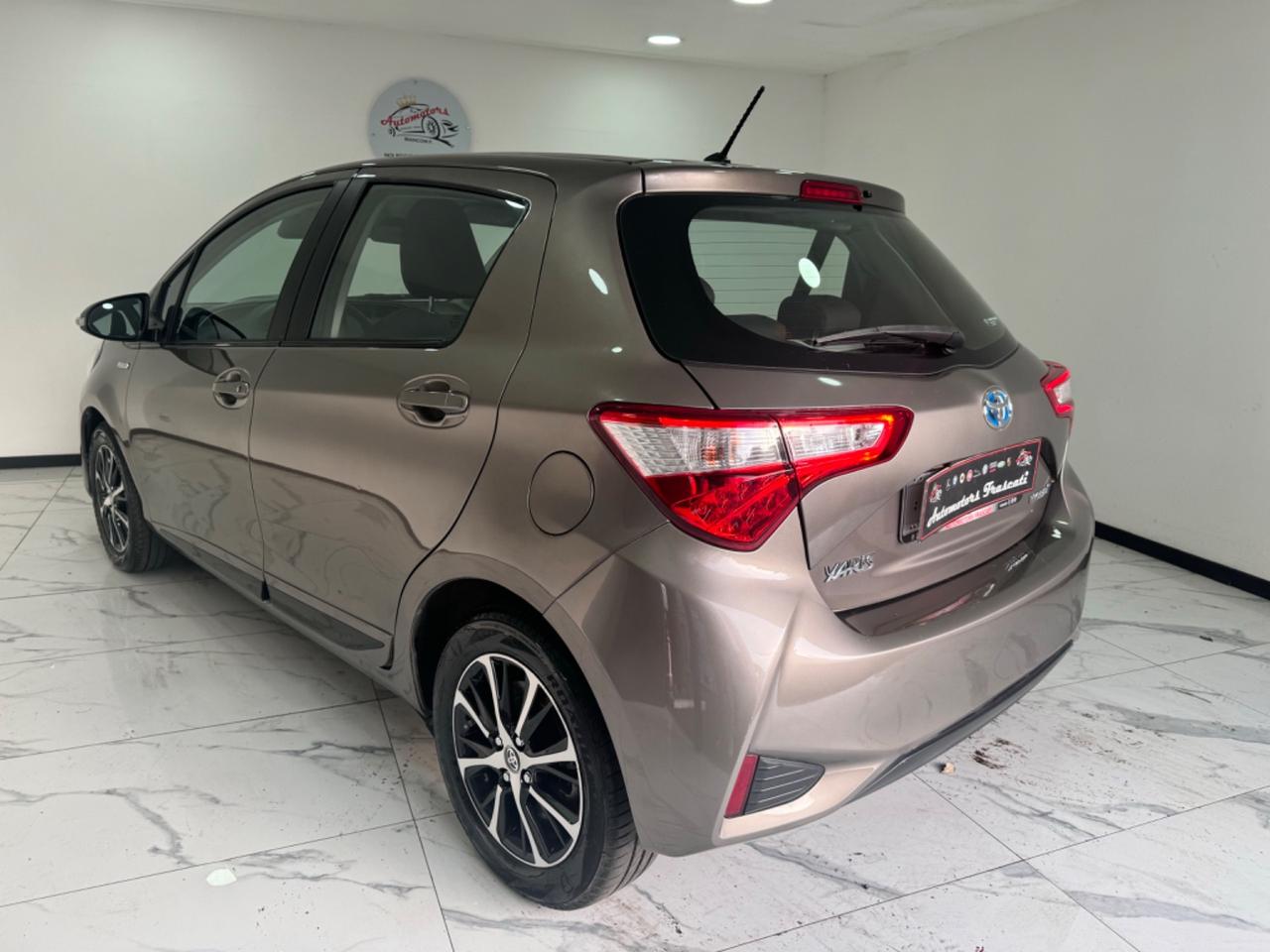 Toyota Yaris 1.5 Hybrid-2018-GARANTITA