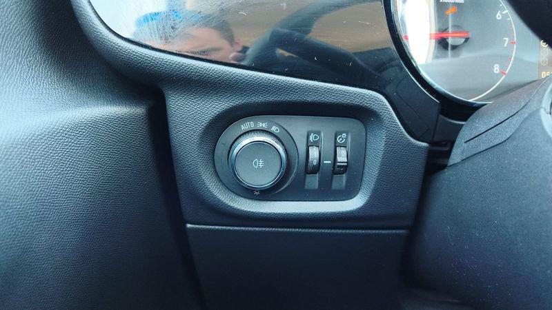 Opel Corsa 1.5 Diesel 100cv Edition MT6