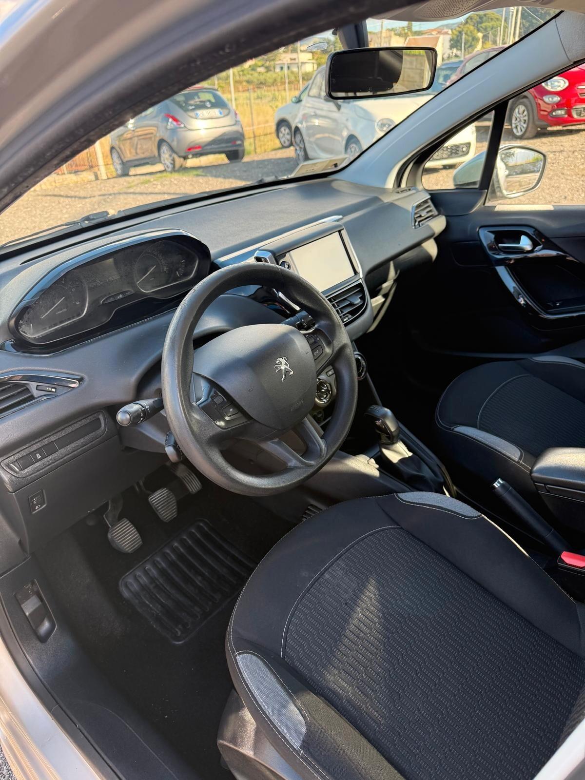 Peugeot 208 1.4 HDi 68 CV 5 porte Active