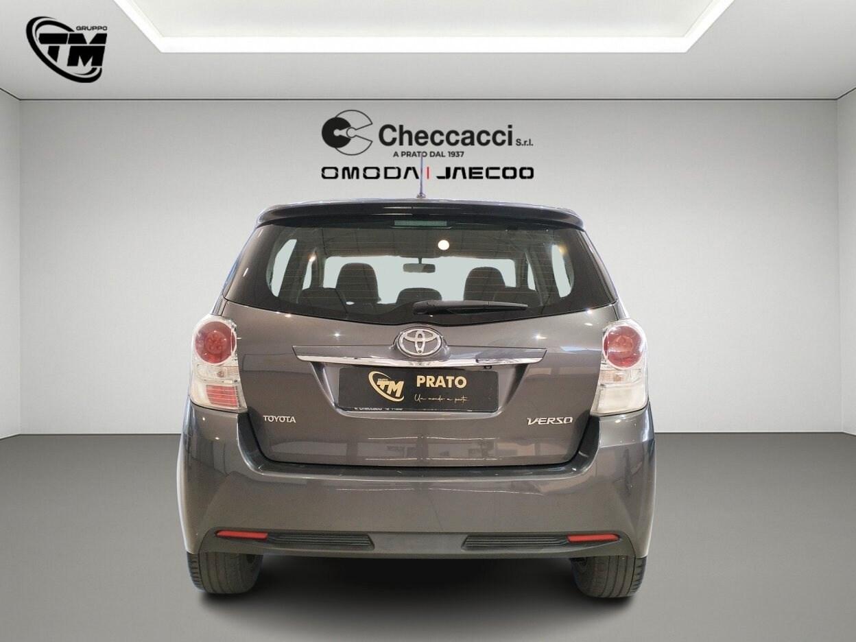 TOYOTA Verso Verso 2.0 D Active 7 posti