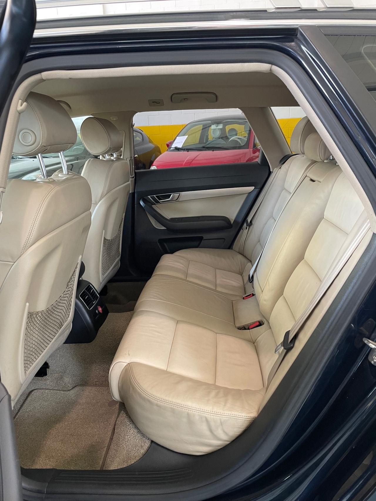 Audi A6 allroad 3.0 V6 TDI F.AP. tiptronic