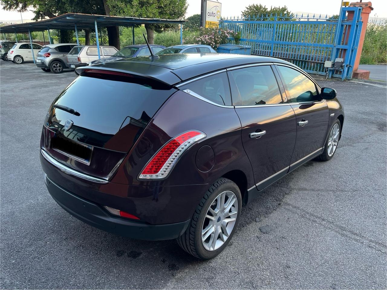 Lancia Delta 1.6 MJT DPF Platino-Km219000-