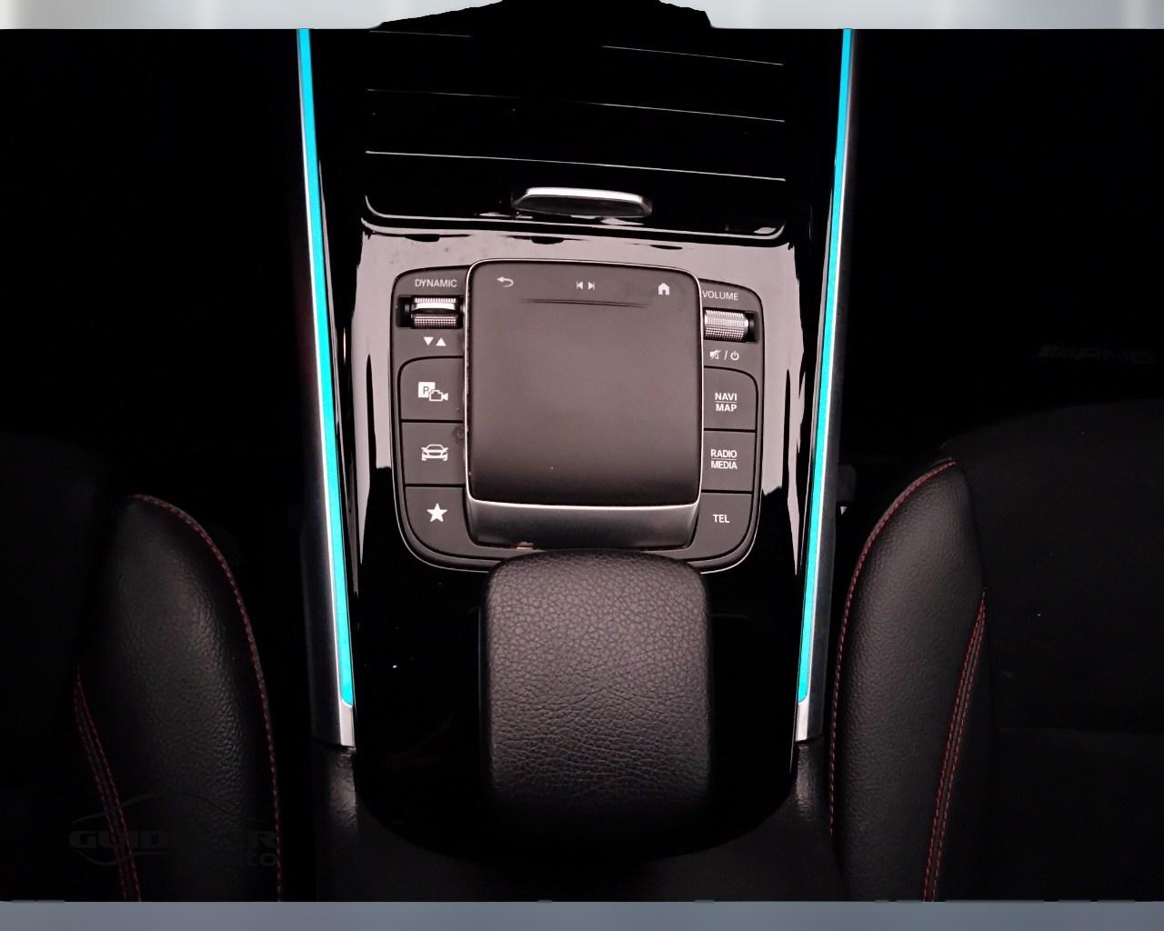 Mercedes-Benz GLB - X247 2019 - GLB 180 d Premium auto