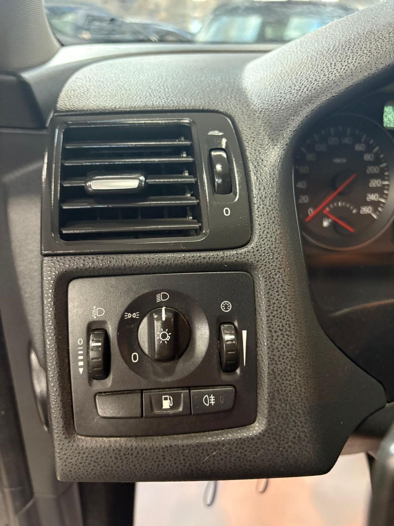 Volvo V50 D2 POLAR 116CV Manuale