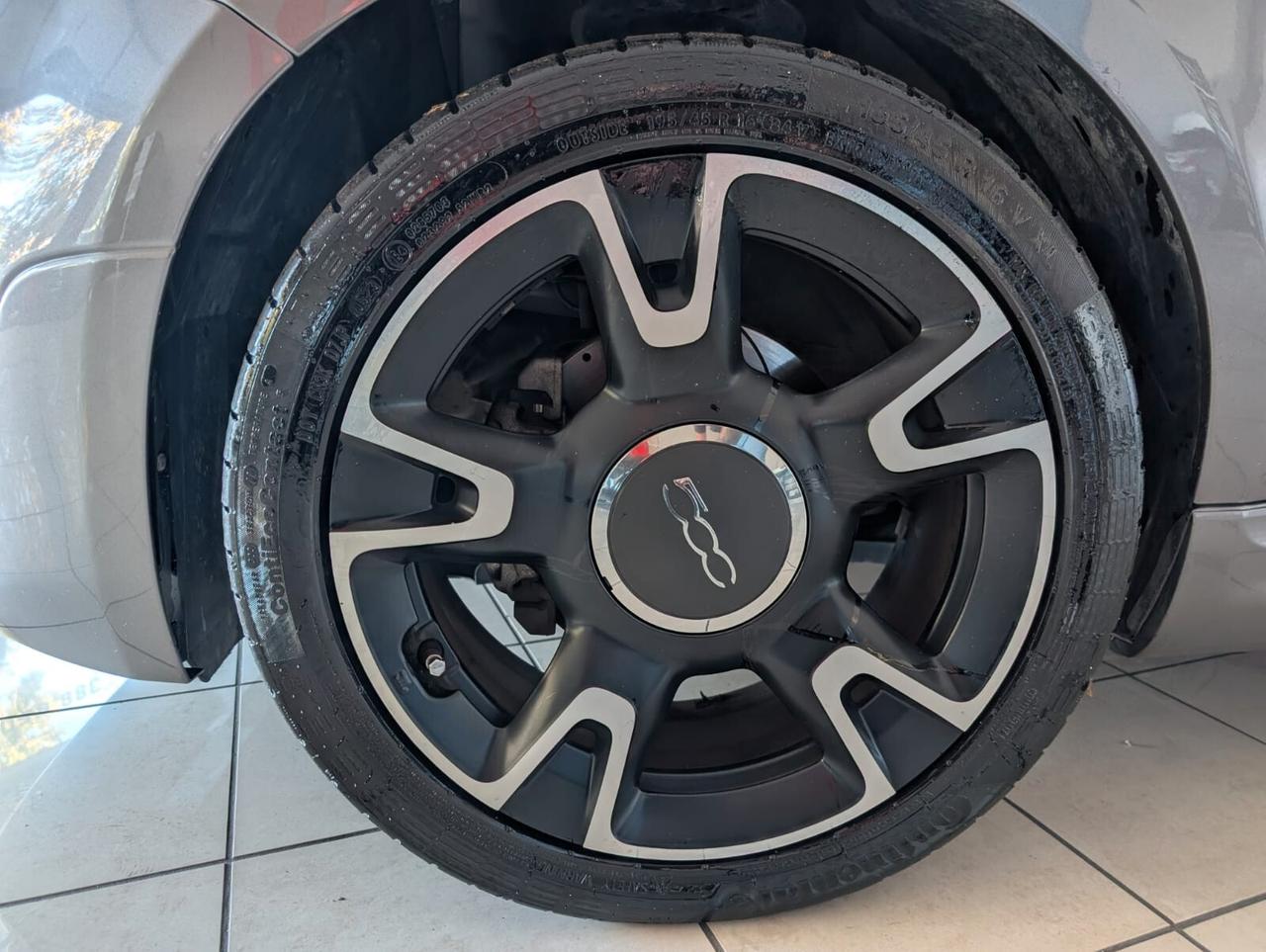 Fiat 500 1.0 Hybrid Tetto (ALLESTIMENTO ABARTH)
