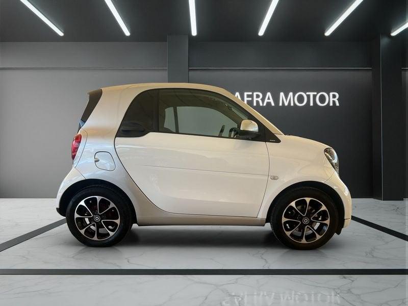 smart fortwo 70 Twinamic Passion