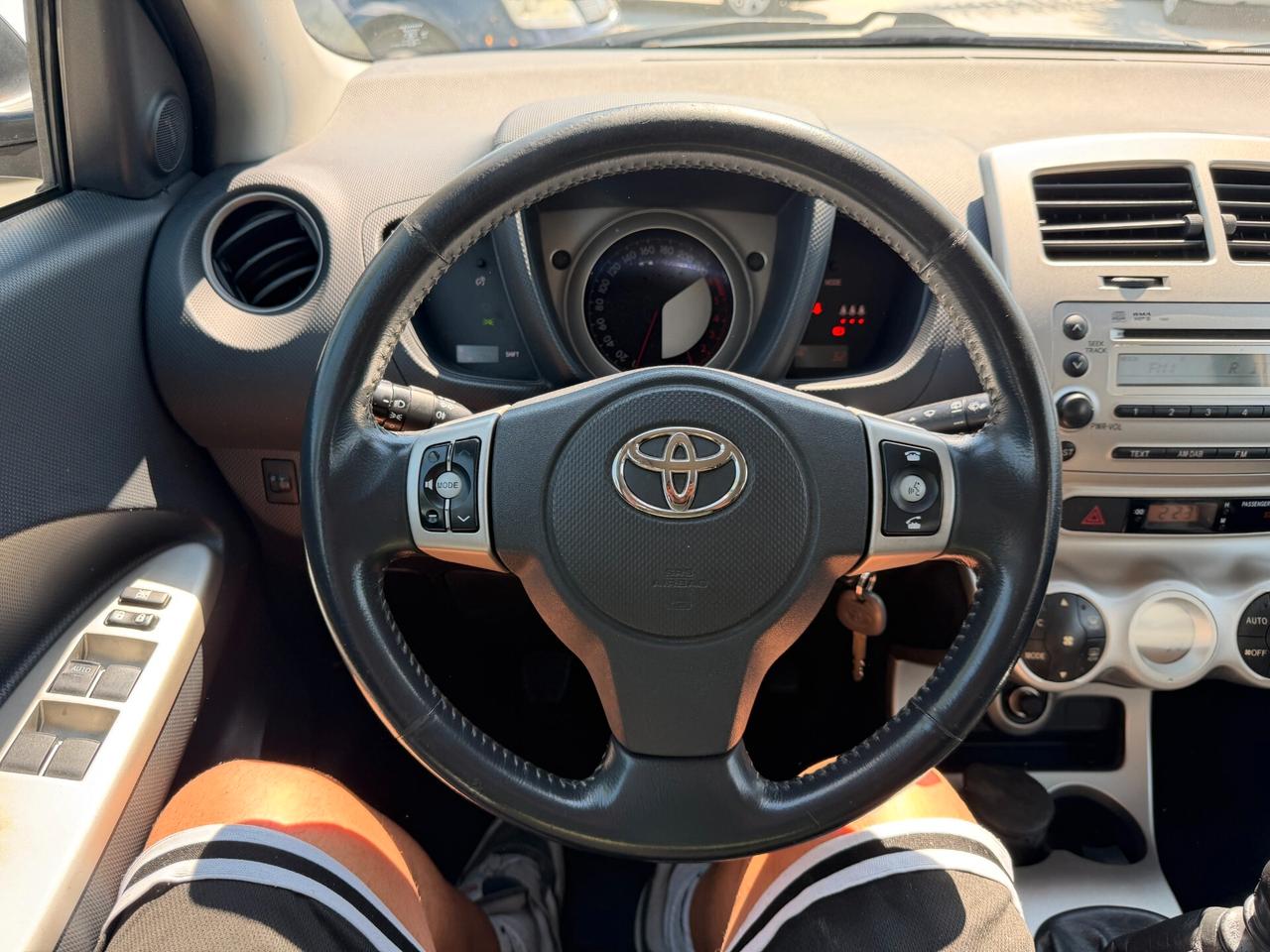 TOYOTA URBAN CRUISER 4WD 2010 1.4 DIESEL 90 CV