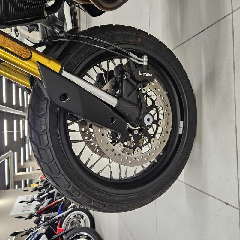 Moto Morini SEIEMMEZZO SCR - 2023