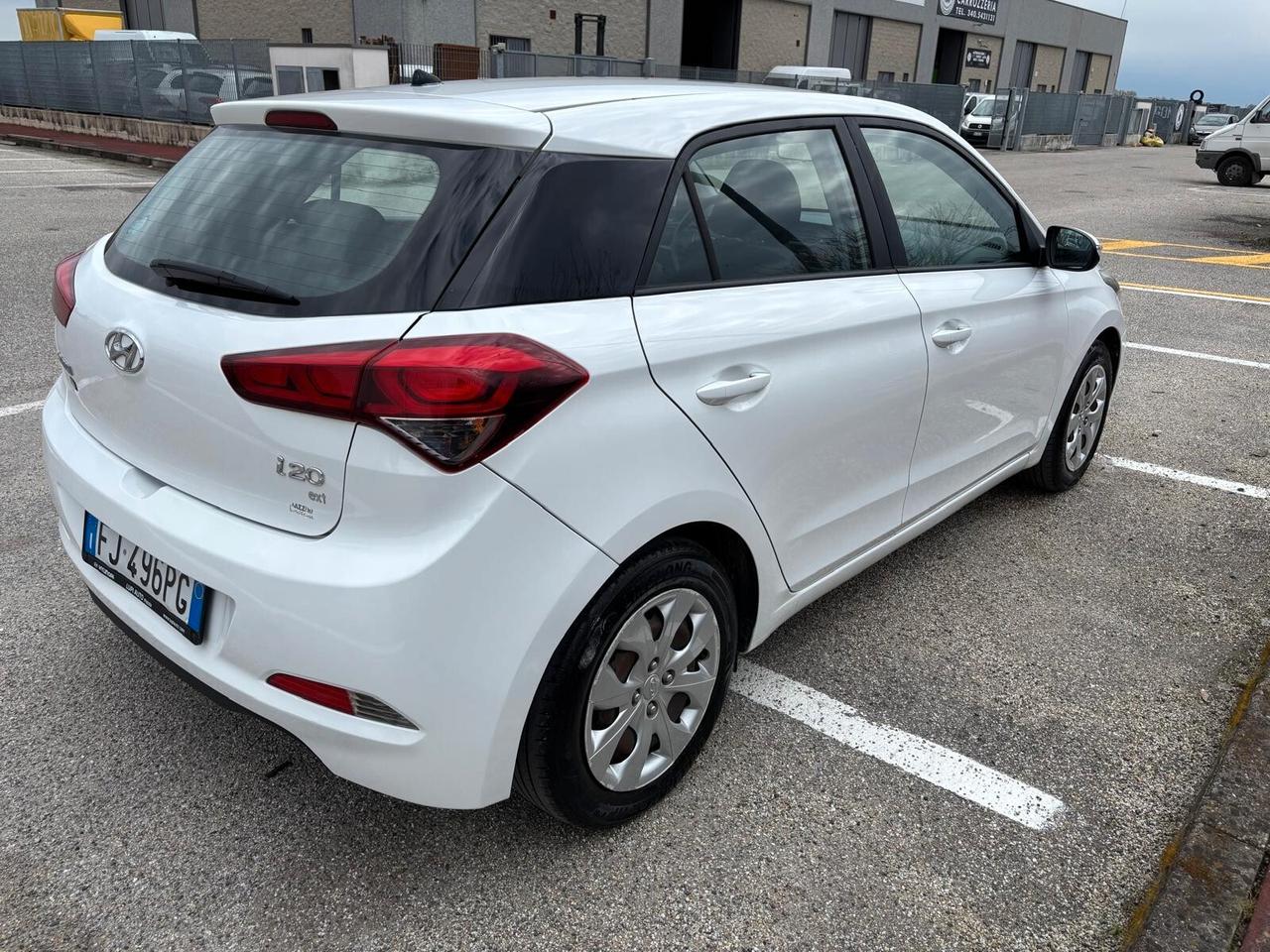 Hyundai i20 1.2 GPL 84 CV 5 porte Econext Comfort UNICO PROPRIETARIO neopatentati