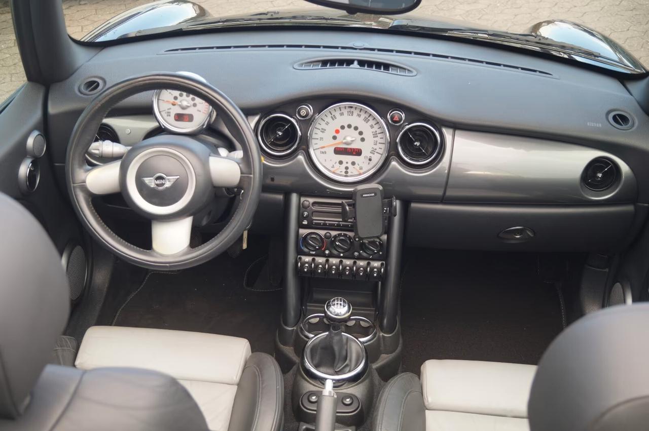 Mini 1.6 16V Cooper Cabrio