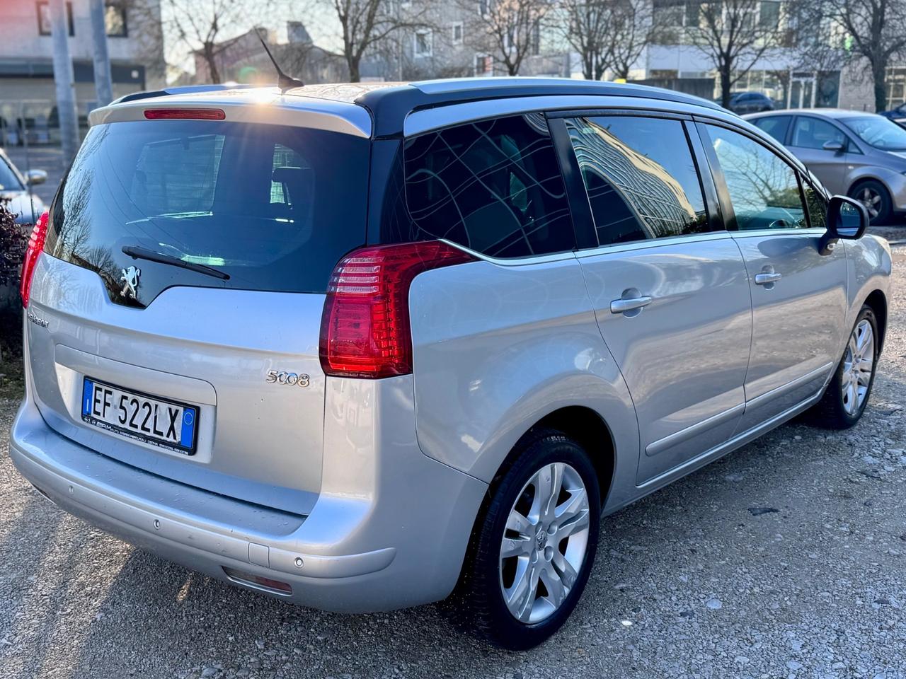 Peugeot 5008 1.6 HDi 112CV 7 posti 2010