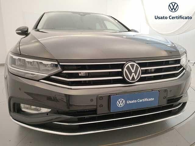 Volkswagen Passat 8ª serie Variant 2.0 TDI SCR EVO DSG Executive