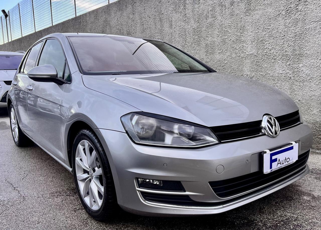 Volkswagen Golf 2.0 TDI DSG 150cv Highline BlueMotion Technology